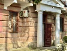 КВАРТИРА НА ПРОСПЕКТЕ В СУХУМЕ 70 М ДО ПЛЯЖА