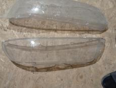 Стекла на фары е39 левый правый 