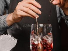 Требуется бармен 