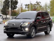 Lexus LX