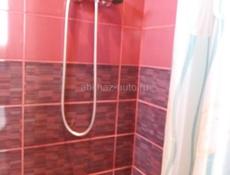 Сдаются комнаты в частном доме в Пицунде(район Птицефабрики)