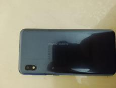 Продам Самсунг а10 