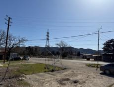 Срочная продажа по центральной дороге на Бзыби