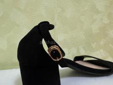 Новые босоножки 