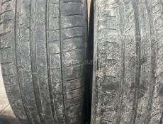 Две 18 резины 