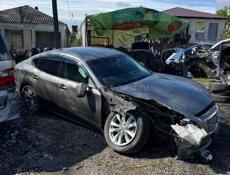 Ниссан Фуга 2.5 и 3.7 