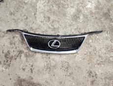 Решетка  на бампер 