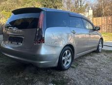 Mitsubishi Grandis