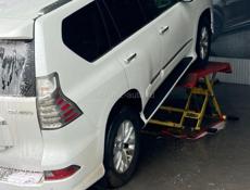 Lexus GX