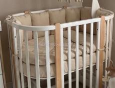 Продаю детскую кроватку 