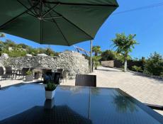 СОТРУДНИКИ В ОТЕЛЬ на Каштаке с ИЮНЯ