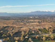 16 соток рядом с аэропортом