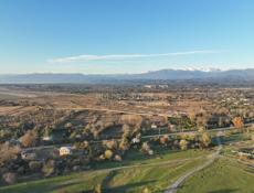 16 соток рядом с аэропортом