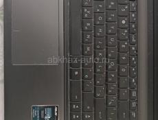 Ноутбук Asus 