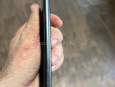 Продаю 11 айфон 