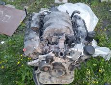 Мотор 2.8  V образный акпп автомат