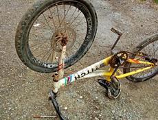 Камеру и всё