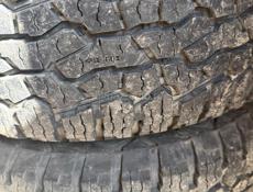 Продам шины Nokian 2022 год 265/75R17