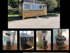 Переносная кофейня 2.4 на 5 мет. Со всем оборудованием, свет вода камера кондер метолическая дверь , только нужно подвести свет и воду, ставь и работай. Скоро сезон успей приобрести