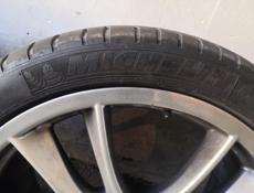 Диск с шинами R21 шины 295/35