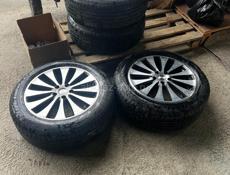 Диски с шинами 