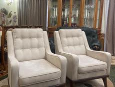 Продается 2 кресла 