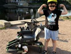 Кресло+сигвей 20т есть 4 кресла 