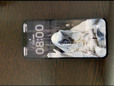 Продам Айфон 13 