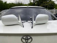 Боковые зеркала на тойота краун.