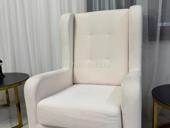 ПРОДАЕТСЯ ДИВАН С ДВУМЯ КРЕСЛАМИ 