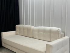 ПРОДАЕТСЯ ДИВАН С ДВУМЯ КРЕСЛАМИ 