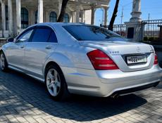 Mercedes-Benz S-Класс