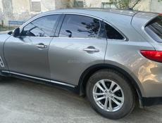 Infiniti FX
