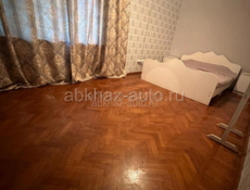 Сдаю квартиру в центре Турбазы. Сухум