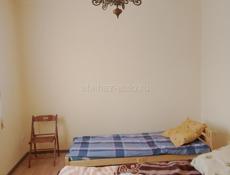 Сдается двухместный номера в центре Гагра на круглый год, есть все коммуникации до поря 200 м, номера есть с кондиционером и без него , общая кухня имеется  балкон для сушки белья, интернет 