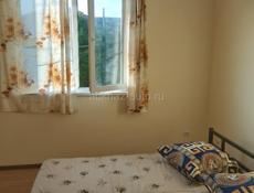 Сдается двухместный номера в центре Гагра на круглый год, есть все коммуникации до поря 200 м, номера есть с кондиционером и без него , общая кухня имеется  балкон для сушки белья, интернет 