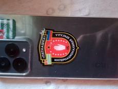 Продаю срочно телефон 