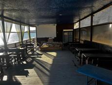 Кафе летнее задаётся в аренду до конца лета