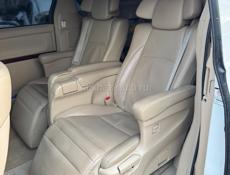 Тойота Валфаер 3.5 и тд 