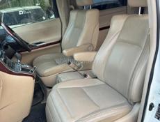 Тойота Валфаер 3.5 и тд 