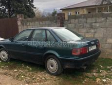 Audi 80
