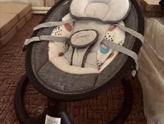 Шезлонг качалка как новое 