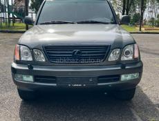 Lexus LX