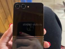 Samsung galaxy Z Flip5