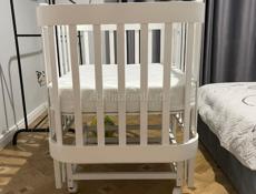 Кровать + комод детский