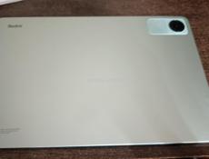 Продажа планшета Redmi Pad SE в хорошем качестве (срочно)