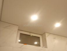 Натяжные потолки 