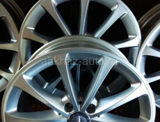 R17 Mercedes C-klass