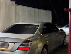 Mercedes-Benz S-Класс