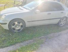 Mercedes-Benz C-Класс